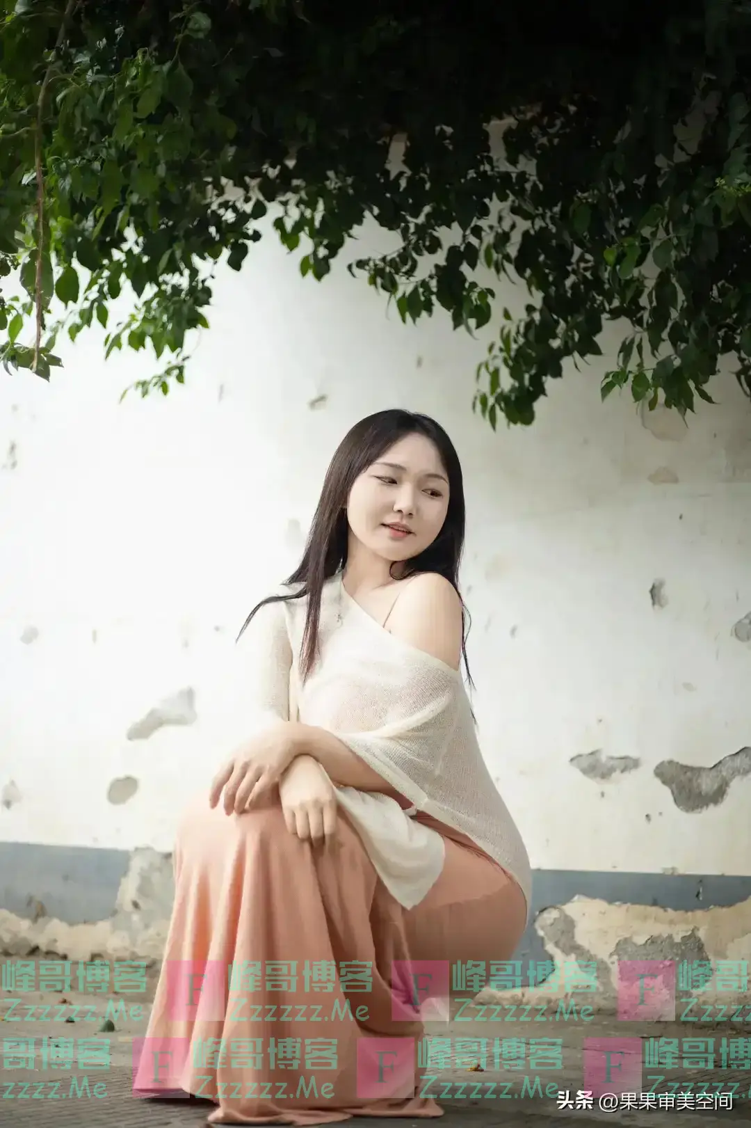 '130斤也能美出圈?不懂微胖穿搭的你,错过这些秘诀就亏大了!'