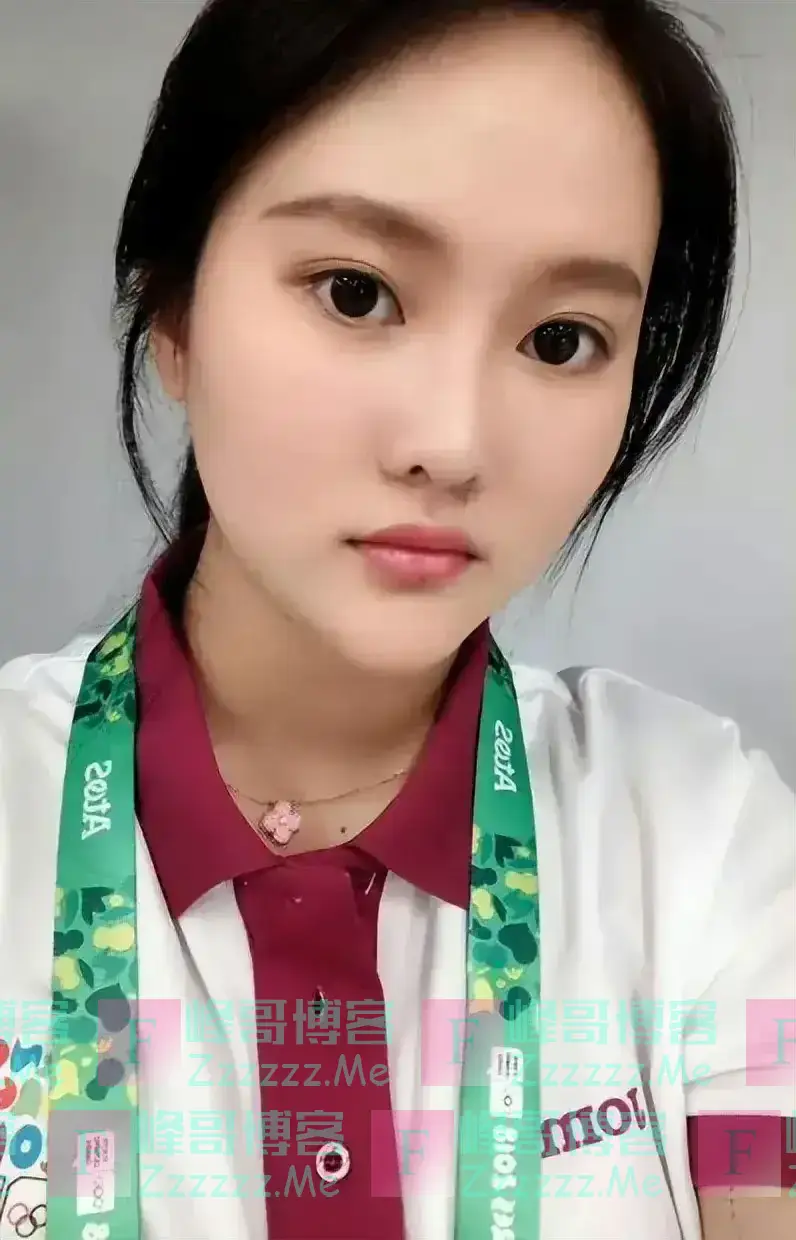 陈若琳和樊振东食堂合影曝光,网友:在一起!般配!