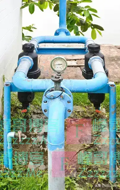 8.11晚传来3大消息,中共中央、国务院重磅发声,给所有人的提醒