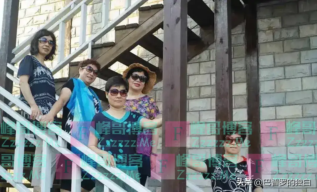 上海第一批女光棍进了养老院，如今她们的处境，印证了费翔说的话