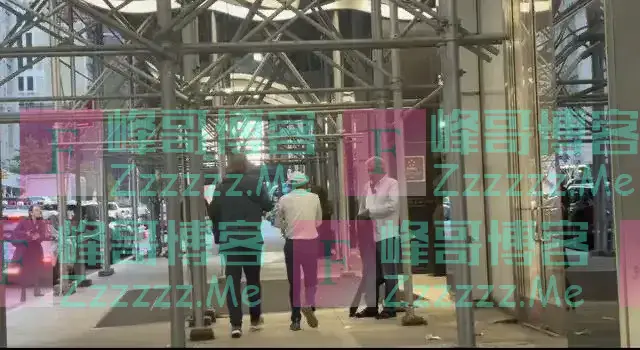 64岁马云现身纽约!弯腰驼背,与网友对视好几秒,老到认不出