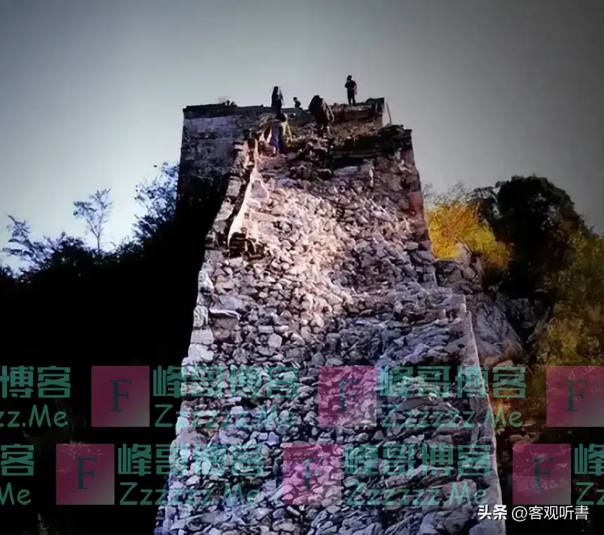 最绝望的死法:北大30岁女博士倒挂长城2小时,目睹自己走向死亡