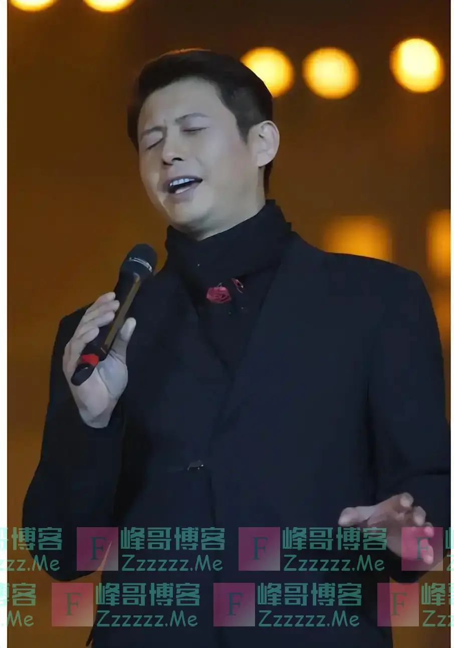 他是“央视败类”,抛弃妻子和董卿同居6年,14岁才知叔叔是亲爸