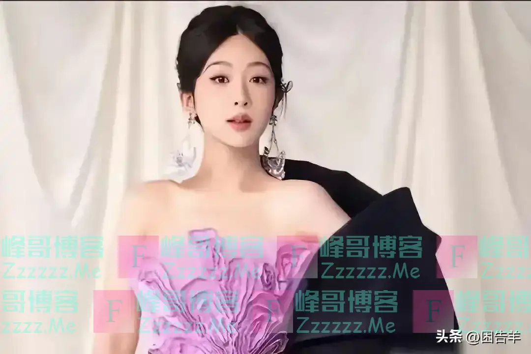 杨紫32岁生日照风波：网友直言‘亲妈都认不出'，媒体批整容过度