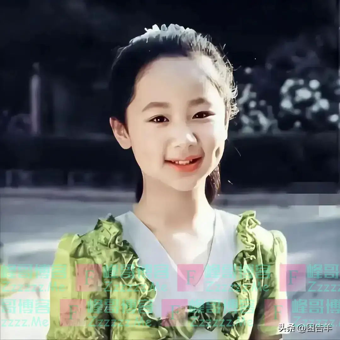 杨紫32岁生日照风波：网友直言‘亲妈都认不出'，媒体批整容过度