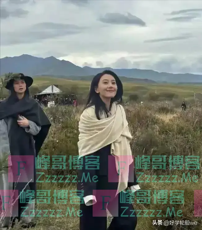 路人最真实的镜头，高圆圆长相一般，不知为何会被吹捧成国民女神 ??