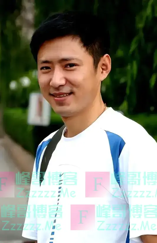 演员高鑫:结婚17年不做饭不洗碗,工资全上缴,老婆爱他入骨