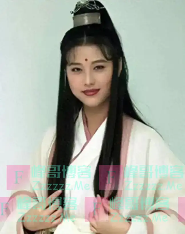 去世不到一年，豪宅破败被挂急售，周海媚完美诠释了“人走茶凉”