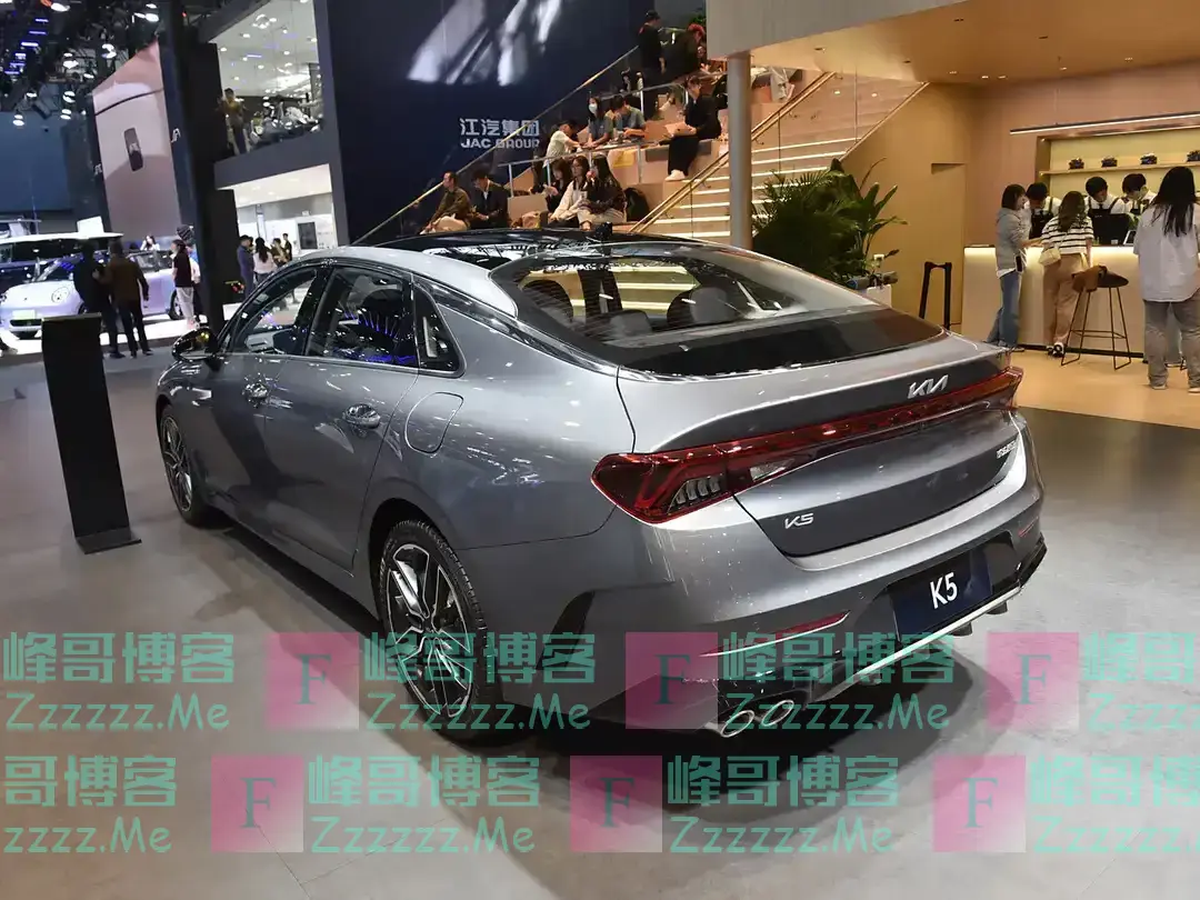 从20.68万降到12.59万，配2.0T+8AT，宁愿降价也不停产