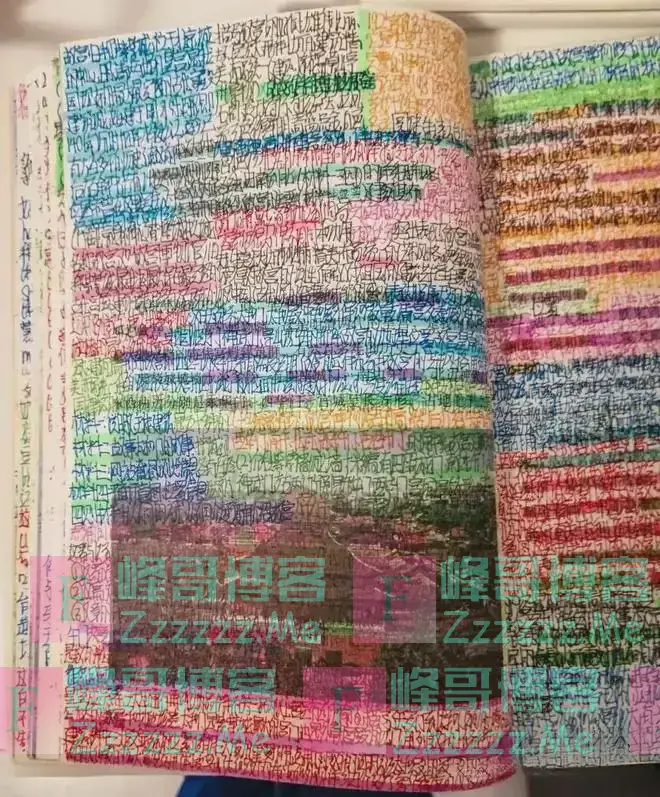 女孩“全损课本”走红，自认为是清北料子，老师：别再自我感动了