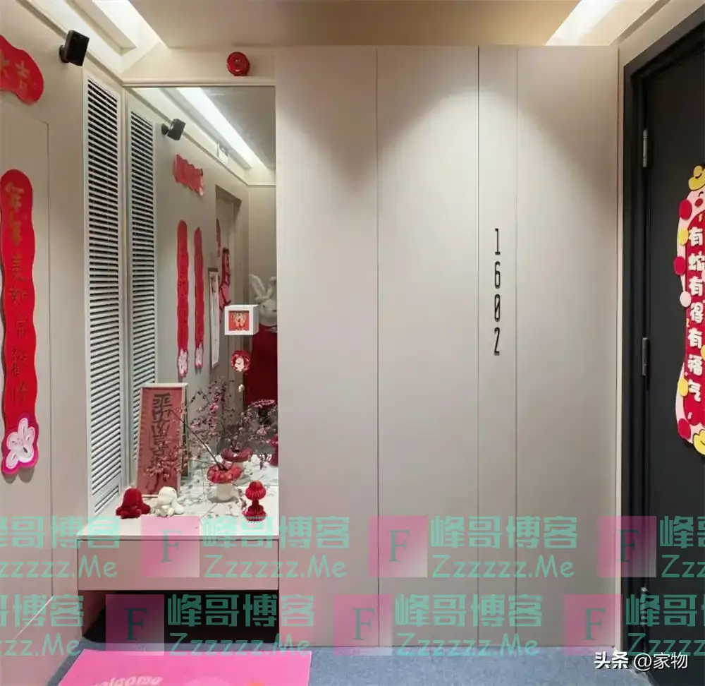 “一梯一户”的快乐谁懂?浙江姑娘把电梯间当玄关,布置得太实用