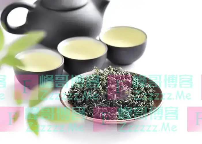 比烟酒还伤肝的“茶叶”，警告：马上停止饮用，很多人仍在喝