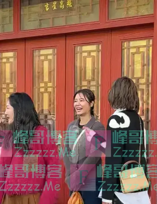 这才是自然状态下的林心如和谢娜，网友：看到她们我不焦虑了